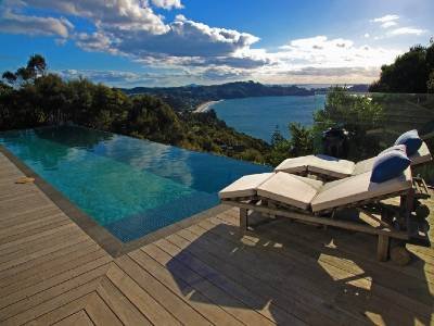 Waiheke-Island-Accommodation.jpg